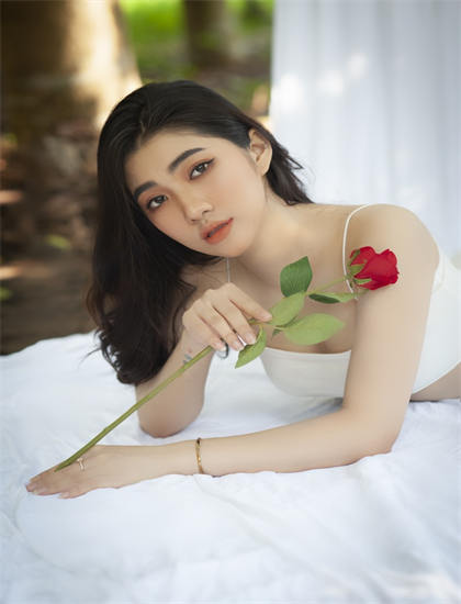 同时和三个男人发生过关系_WWW视频在线观看网站_终于轮到我恋爱了电视剧免费观看